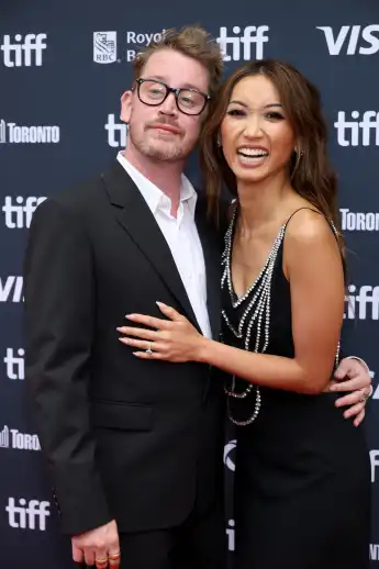 Macaulay Culkin und Brenda Song sind seit 2022 verlobt
