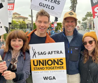Ashley Rae Spillers, Barrett Foa, Eric Christian Olsen, Renée Felice Smith ncis la