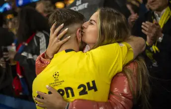 Niclas Füllkrug (BVB) und Lisa Füllkrug