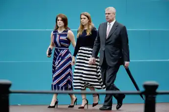 Prinzessin Eugenie, Prinzessin Beatrice und Prinz Andrew