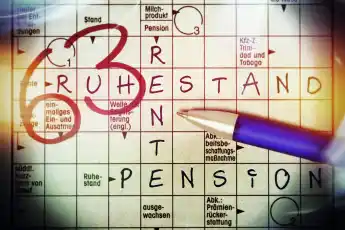 Kreuzworträtsel mit den Begriffen Rente Ruhestand und aufgemalter 63