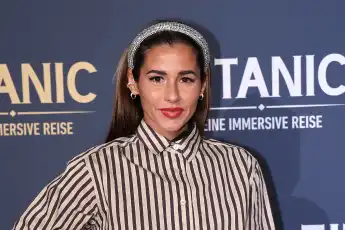 sarah engels auftritt sohn streit