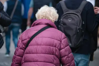 So verändert Einsamkeit im Alter