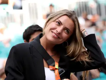 Sophia Thomalla zeigt sich auf Instagram sexy