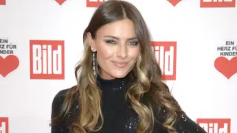 Sophia Thomallla