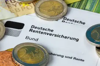 Rente symbolbild erhöhung kürzung ruhestand