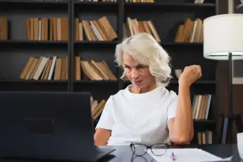 Immer mehr Rentenversicherte fordern ihre Unterlagen bequem im Netz an.