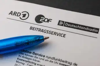 rundfunkbeitrag schreiben symbolbild