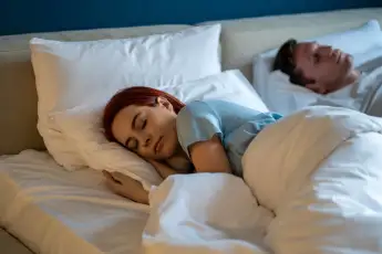 Die „Military-Sleep-Method“ verspricht Einschlafen in zwei Minuten.