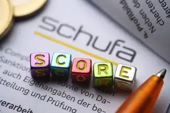 Die Schufa stellt ihr Scoring auf ein einheitliches Punktesystem um.