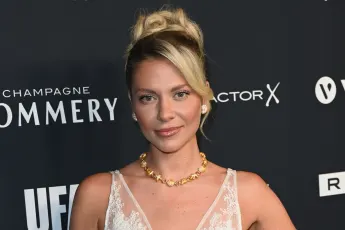 valentina pahde heiß freizügig körper look sport training