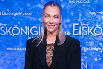 valentina pahde heiß freizügig haut bikini look