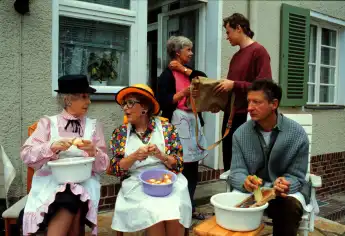 „Die Wicherts von nebenan“