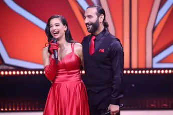 Amira Pocher und Massimo Sinato tanzen zusammen bei „Let's Dance“