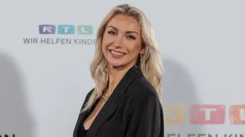anna carina woitschack bikini look body