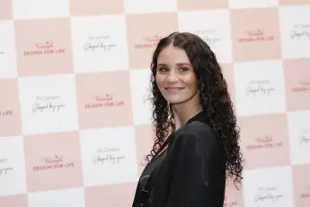 Betty Taube auf dem roten Teppich einer Veranstaltung im Februar 2020