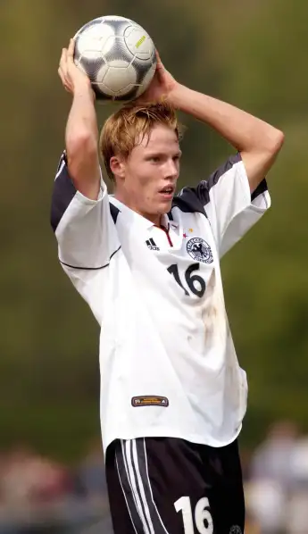 FUSSBALL: U18 LAENDERSPIEL 2002 GER - CAN 2:1