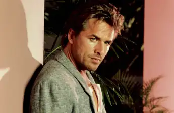 MIAMI VICE, Don Johnson, 1984-1989 Courtesy Everett Collection ACHTUNG AUFNAHMEDATUM GESCHÄTZT PUBLICATIONxINxGERxSUIxAUTxONLY Copyright: xCourtesyxEverettxCollectionx T4DMIVI EC003