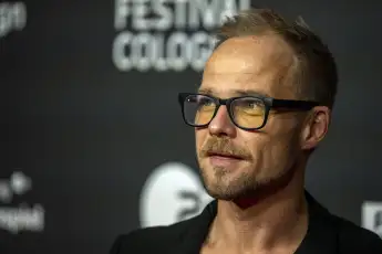 Matthias Koeberlin spietl Kommissar Micha Oberländer in „Die Toten vom Bodensee“.