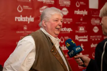 Wolfgang Schwalm von den Wildecker Herzbuben hat mit gesundheitlichen Problemen zu kämpfen.