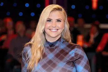 Beatrice Egli während der MDR-Talkshow „Riverboat“.