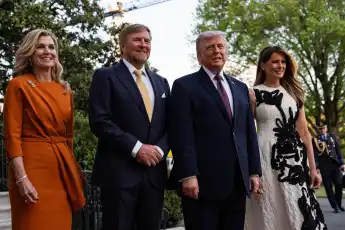 Königin Máxima, König Willem-Alexander, Donald und Melania Trump trafen sich im Weißen Haus.
