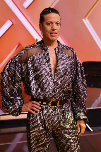 "Let's Dance"-Juror Jorge González