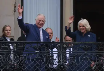 könig charles und königin camilla krönung