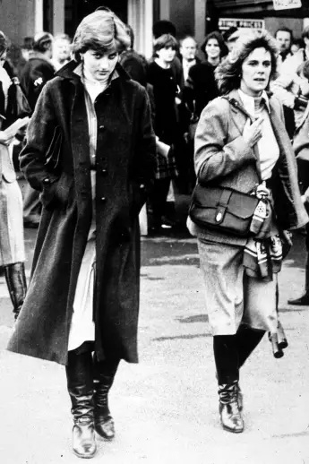 Lady Diana und Camilla Parker Bowles im Jahr 1981