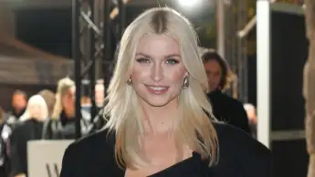lena gercke look outfit bauchfrei