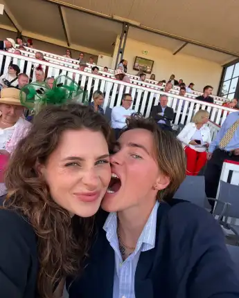 Lina und Elsa Louise