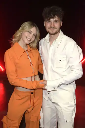 Lina Larissa Strahl und Freund Tilman Pörzgen