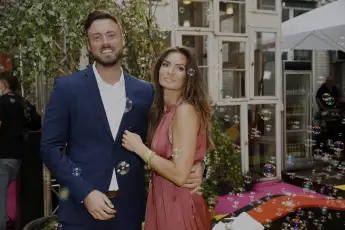 Niko Griesert, Michèle de Roos