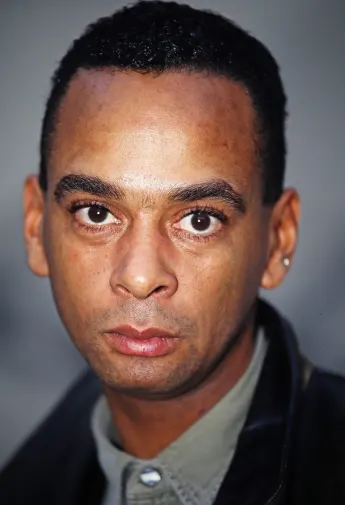 Pierre Sanoussi-Bliss früher