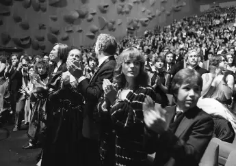 Romy Schneider mit ihrem Sohn David am 31. Januar 1981