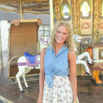 Sanna Lindström bekannt aus „Zwischen Tüll und Tränen“