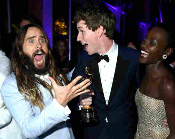 Jared Leto, Eddie Redmayne und Lupita Nyong’o bei den Oscars 2015