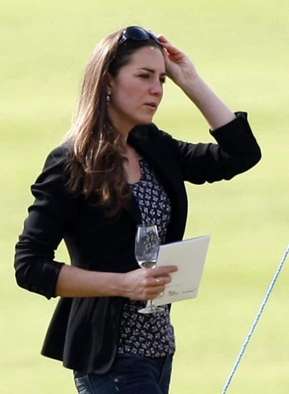 Herzogin Kate bei einem Polo-Spiel von Prinz William 2010