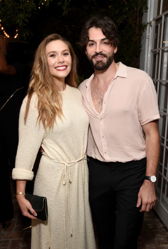 Robbie Arnett und Elizabeth Olsen haben sich verlobt