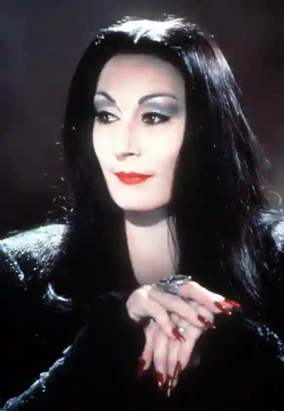 Anjelica Huston als "Morticia Addams" in "Die Addams Family"