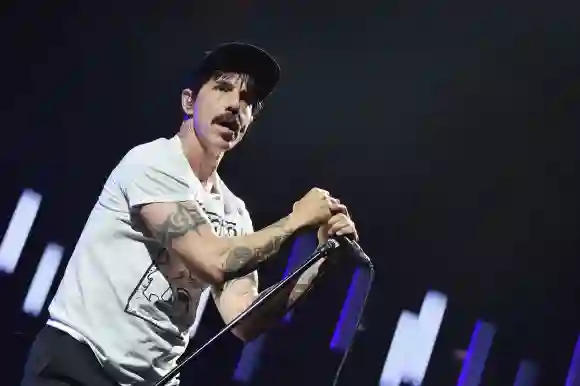 Anthony Kiedis von den Red Hot Chili Peppers tritt im Madison Square Garden auf