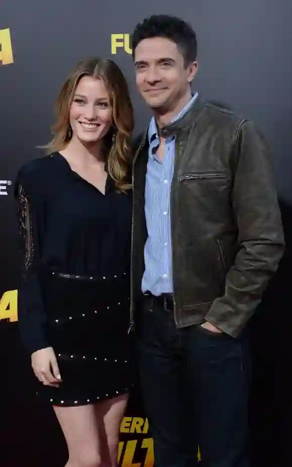 Ashley Hinshaw und Topher Grace haben geheiratet