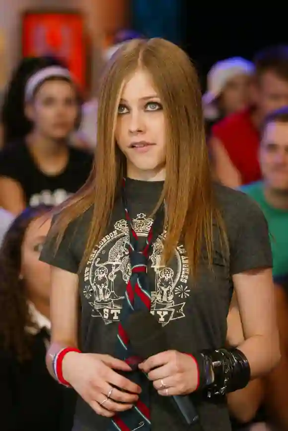 Avril Lavigne im Jahr 2002