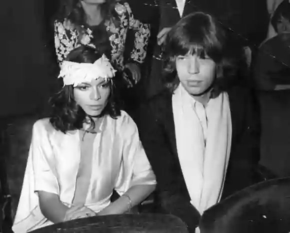 Bianca und Mick Jagger im Jahr 1975