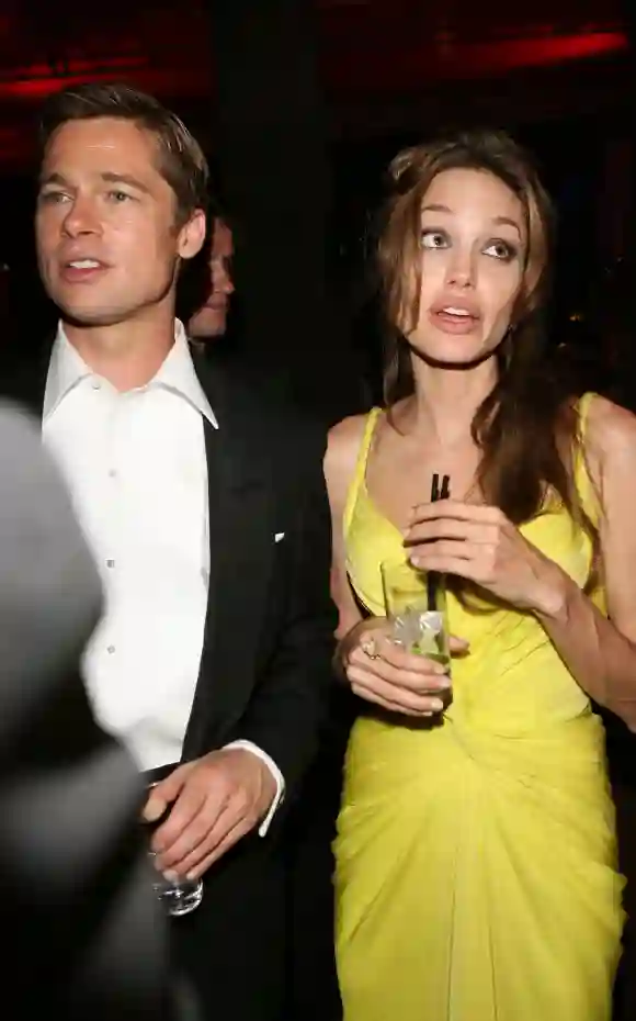 Brad Pitt und Angelina Jolie gönnen sich einen Drink