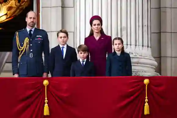 Die britischen Royals prinzessin kate prinz william kinder