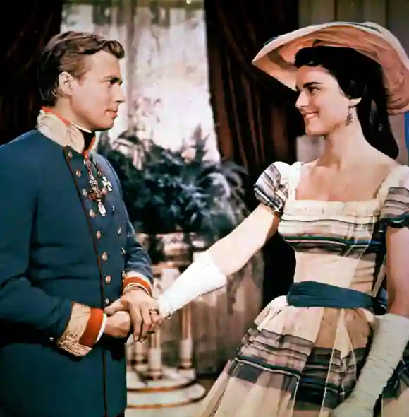 Karlheinz Böhm und Uta Franz als „Franz Joseph“ und „Helene“