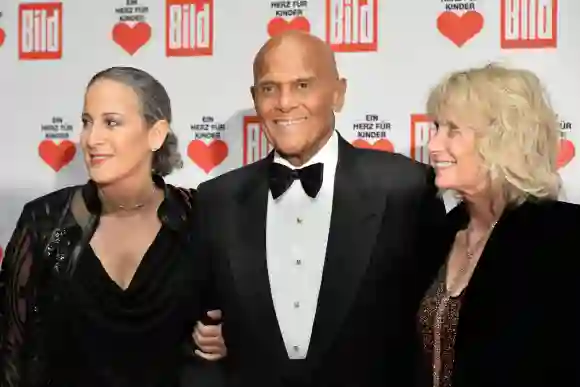 Harry Belafonte mit Tochter Gina und Ehefrau Pamela