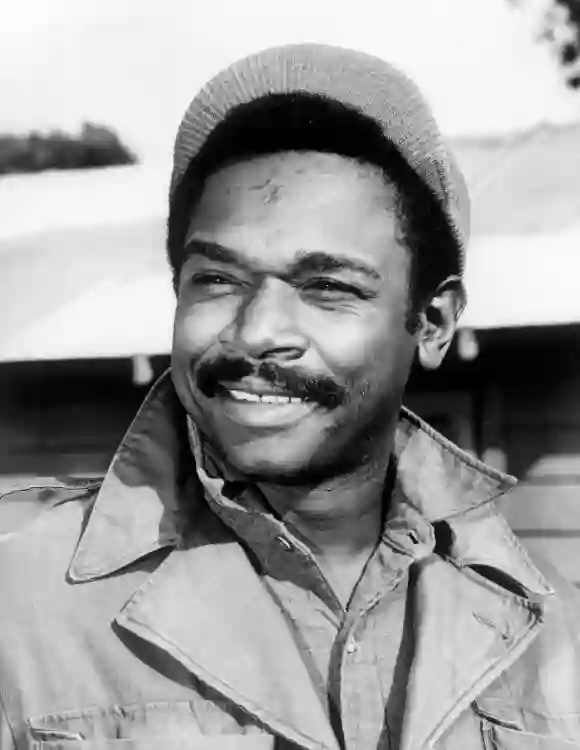 Ivan Dixon