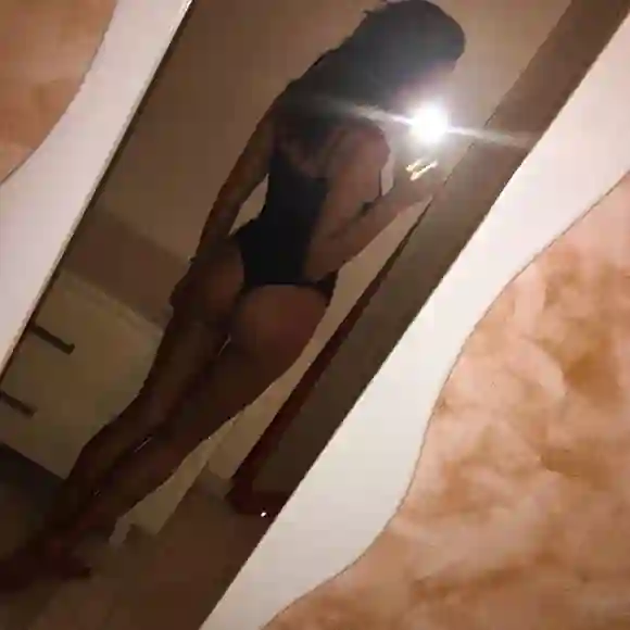 Irina Shayk zeigt ihr sexy Kehrseite